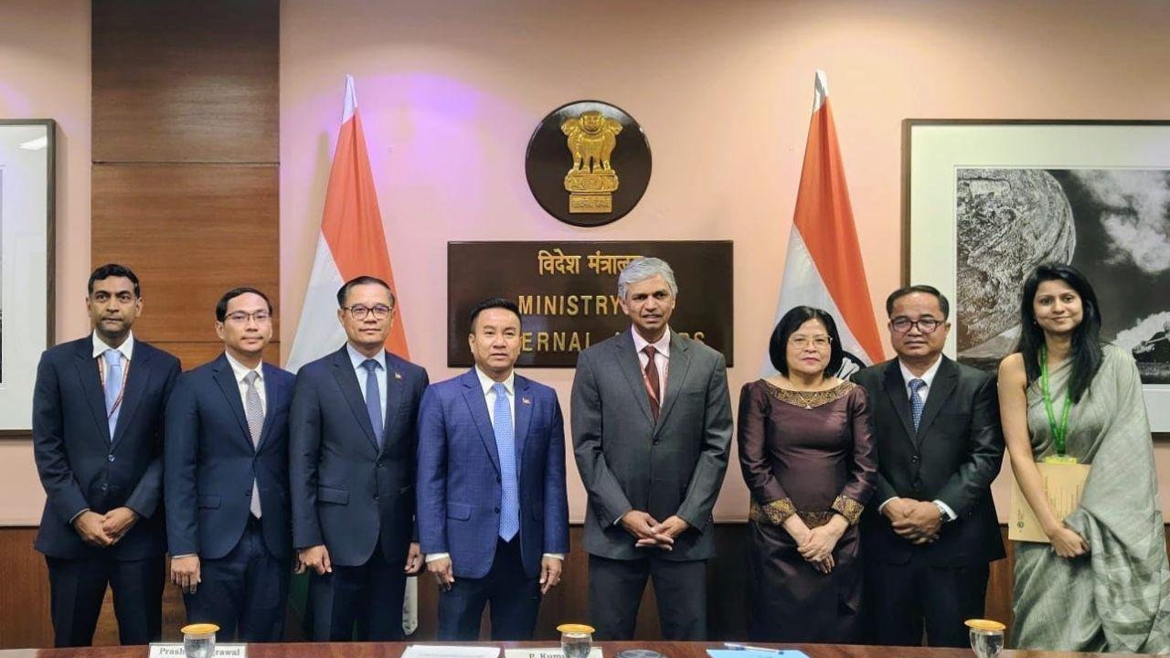 India, Cambodia discuss expanding cooperation in trade, development partnership 